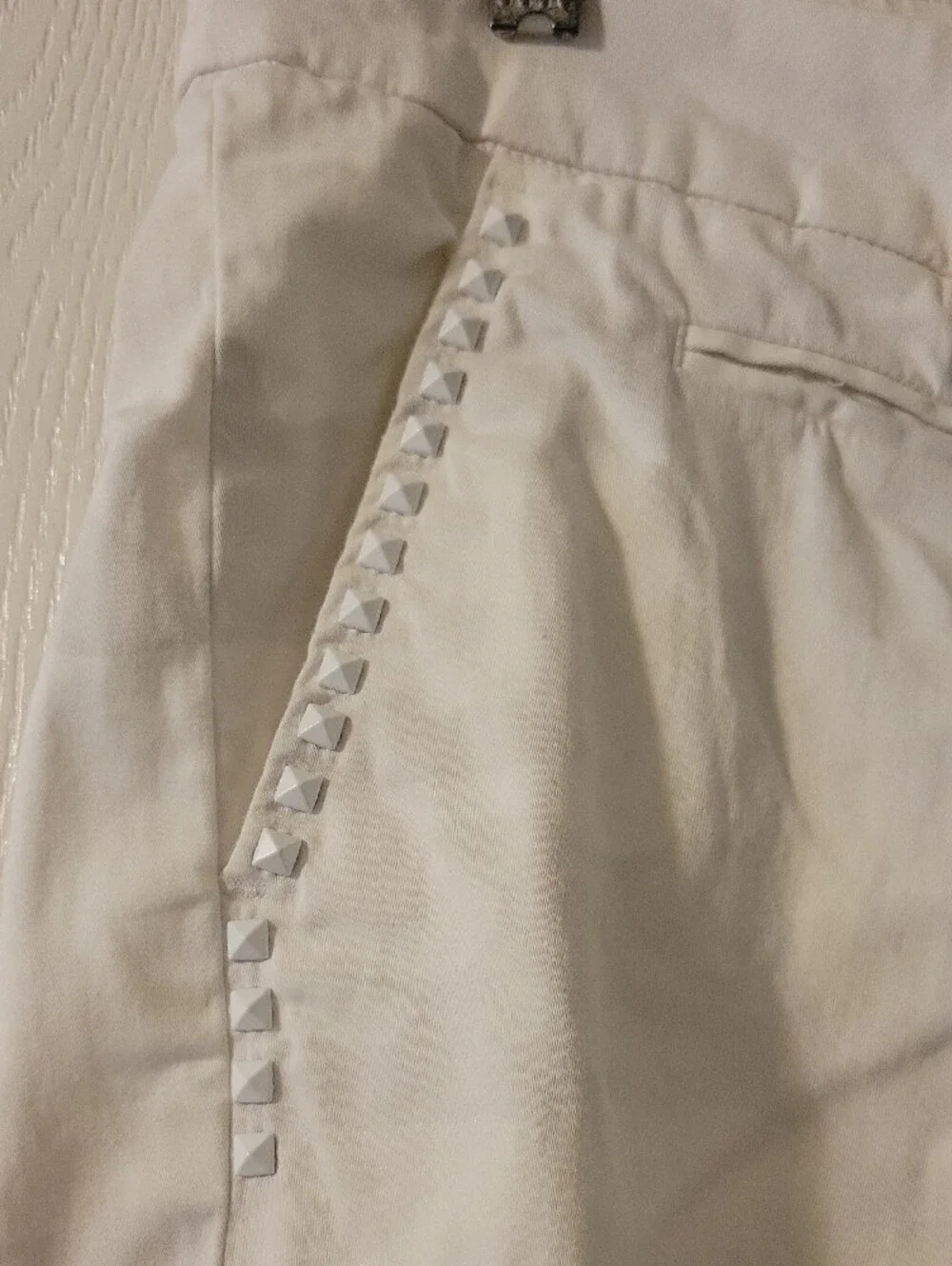 Mason's Slim White Camo Skinny Jeans with Studded Pocket Trim